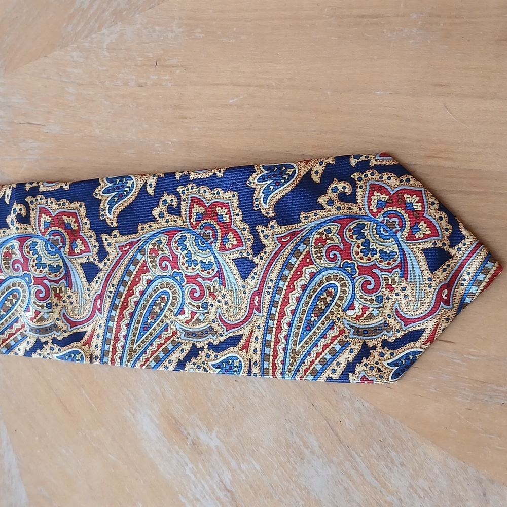 Scappino 100 % Italian Silk Paisley Silk Tie - Multicolor